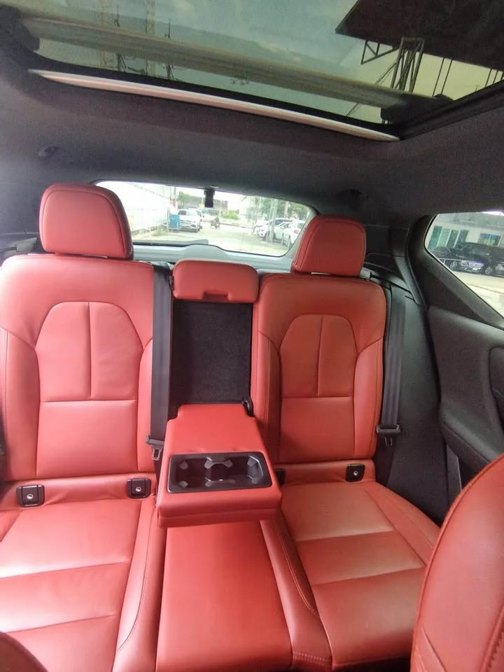 2021 Volvo XC40 3