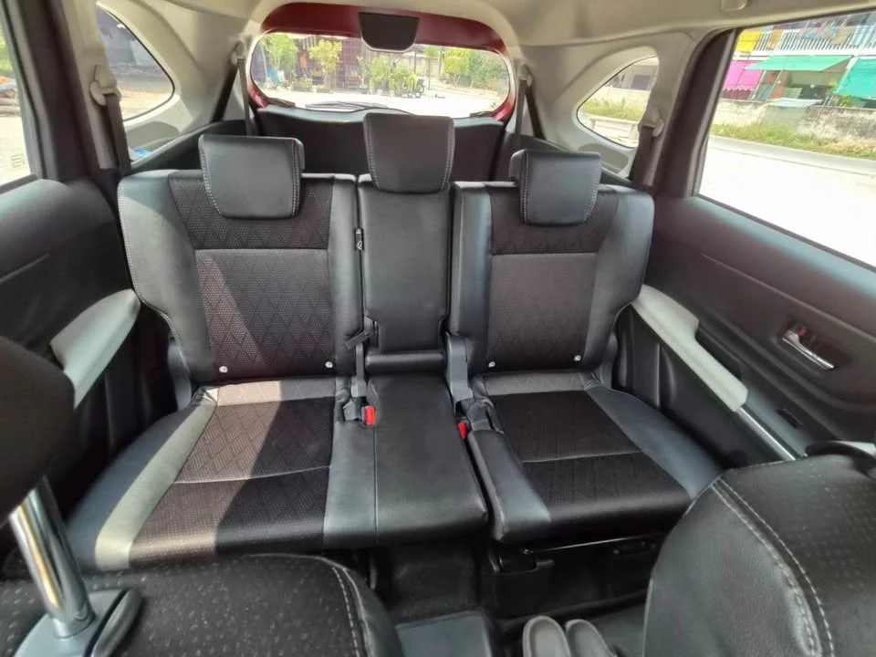 2023 Toyota Veloz III 2