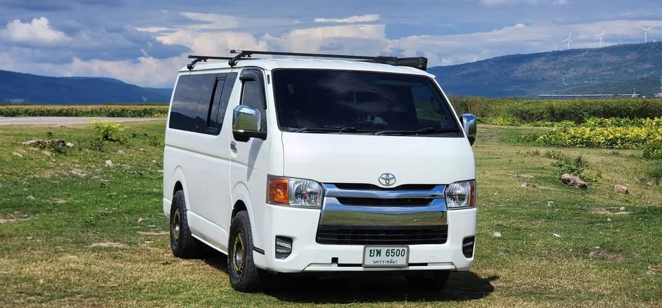 2006 Toyota HiAce V (H200) 2