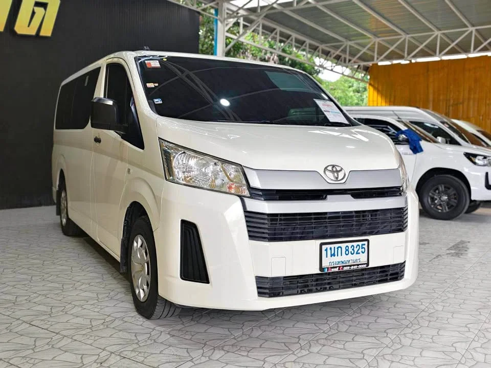 2022 Toyota HiAce VI (H300) 3