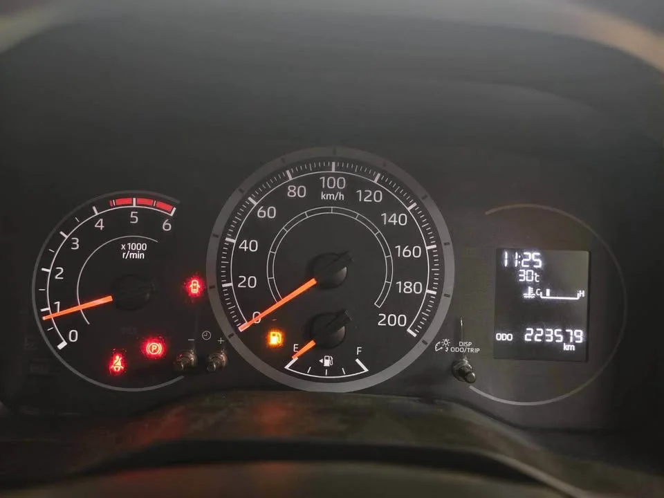 2022 Toyota HiAce VI (H300) 2