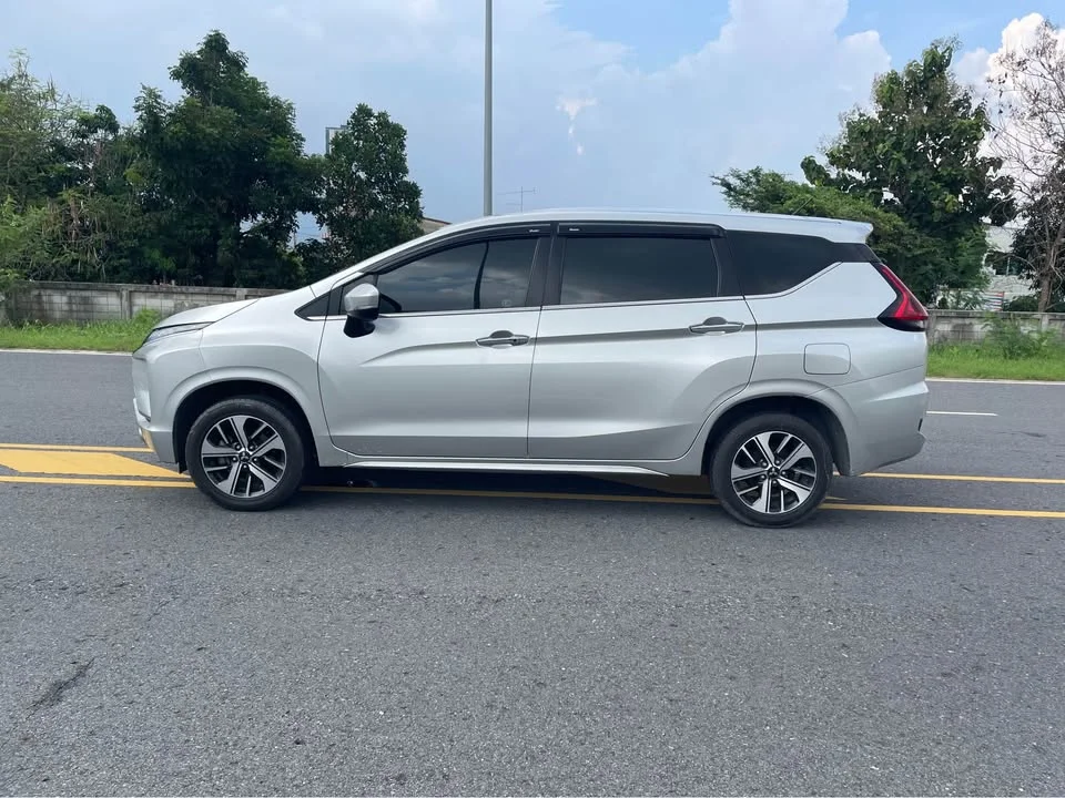 2019 Mitsubishi Xpander I 3