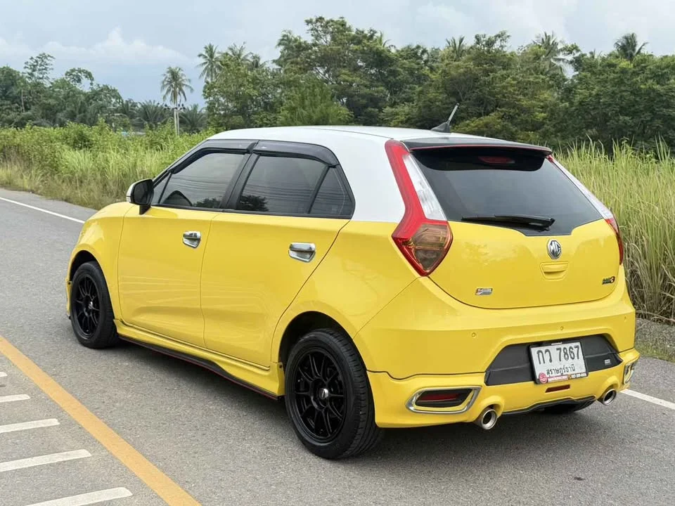 2016 MG 3 II 3