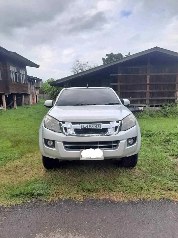 2013 Isuzu D-Max II (RT) 2