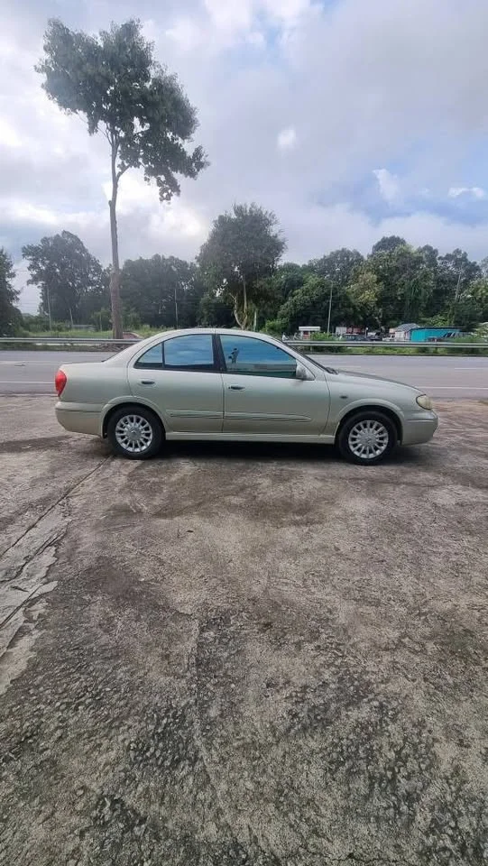 2004 Nissan Sunny N16 3