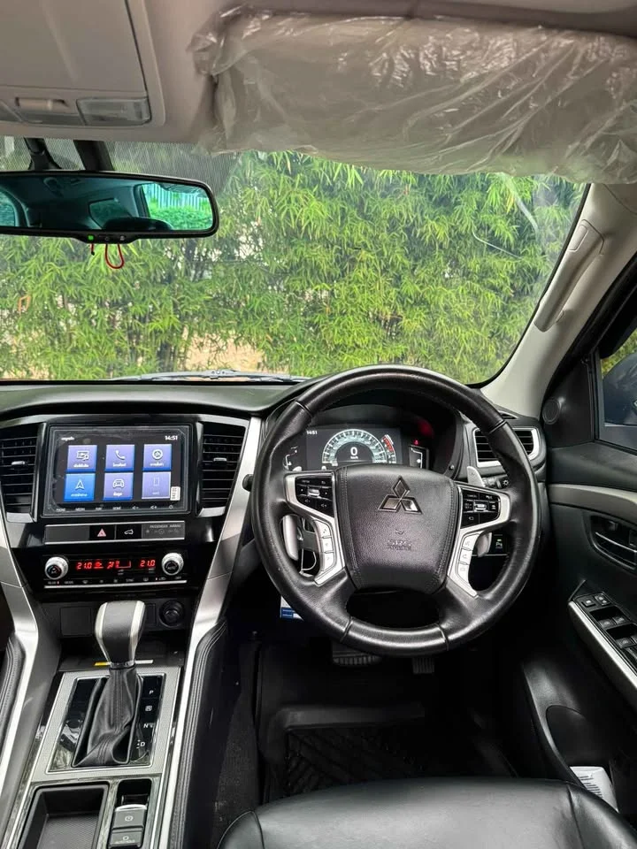 2022 Mitsubishi Pajero Sport III 2