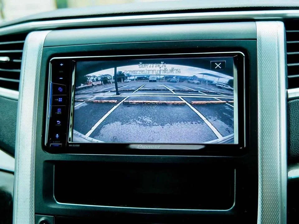 2011 Toyota Alphard, Vellfire II (AH20) 3