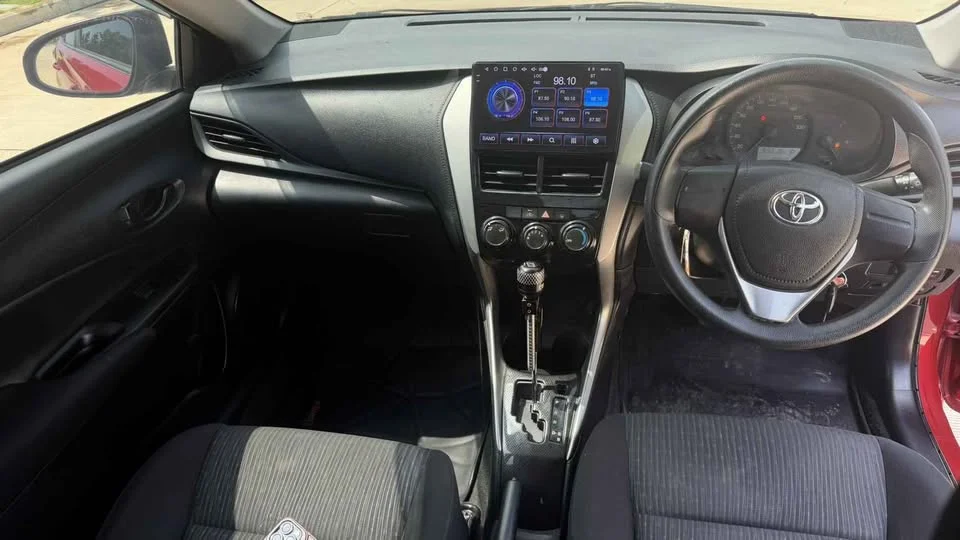 2018 Toyota Yaris ATIV III 3