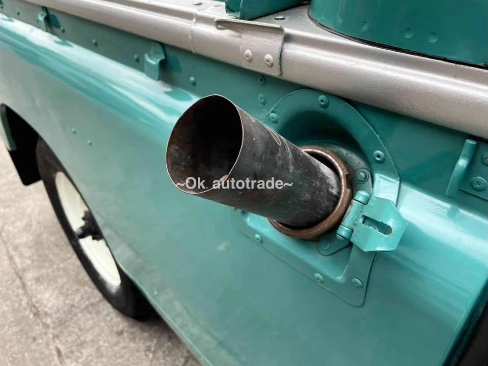 1980 Land Rover Defender 90 2