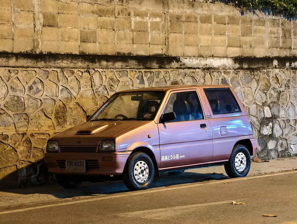 1983 Daihatsu Mira L200 2
