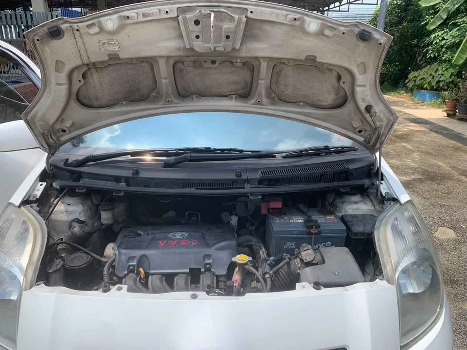 2009 Toyota Yaris II 3