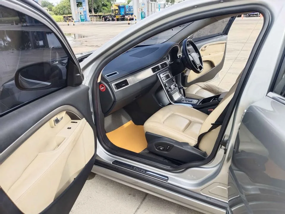 2010 Volvo S80 II 2