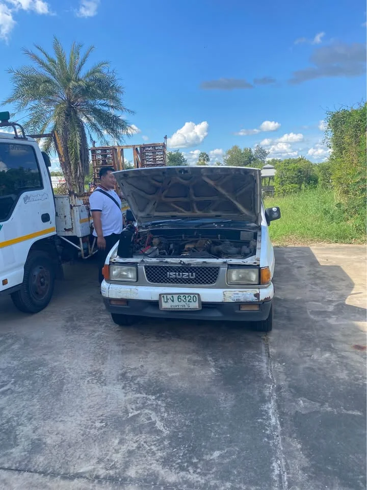 1995 Isuzu TFR III 3