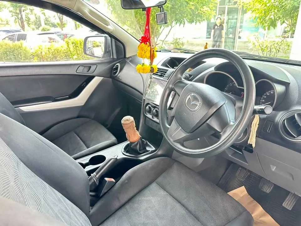 2012 Mazda BT-Series II 2