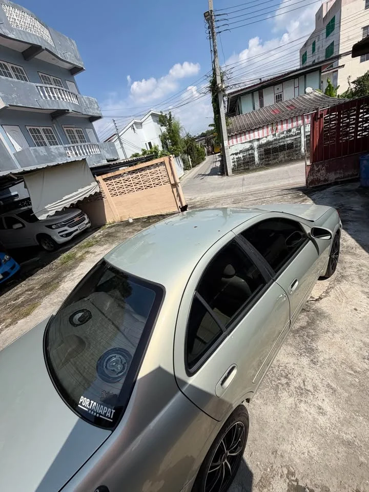 2002 Nissan Sunny N16 3