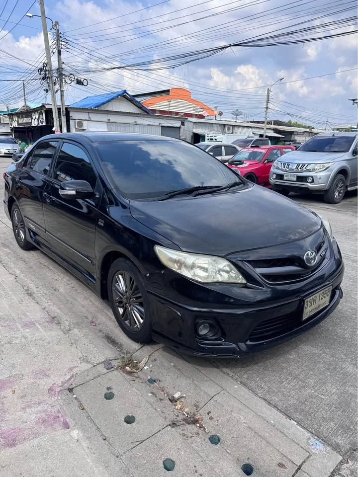 2013 Toyota Corolla Altis X (E140) 2