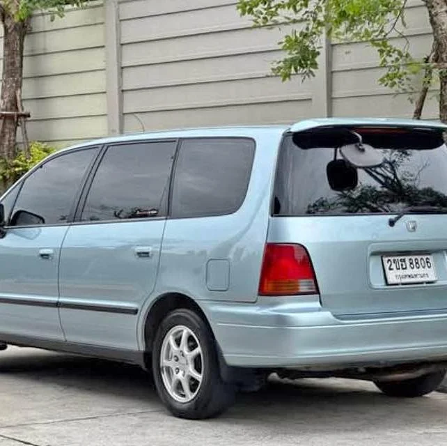 1997 Honda Odyssey I 2