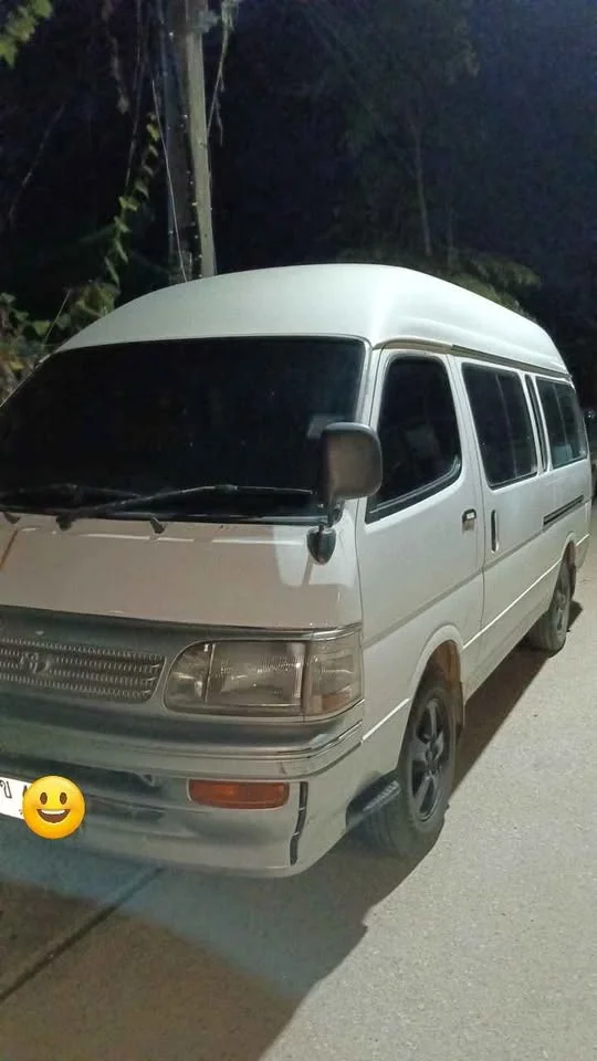 1999 Toyota Commuter IV (H100) 2