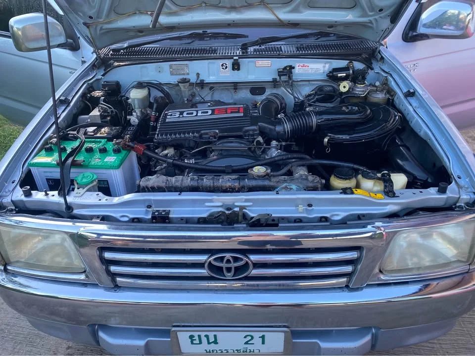 2001 Toyota Hilux Tiger VI 3
