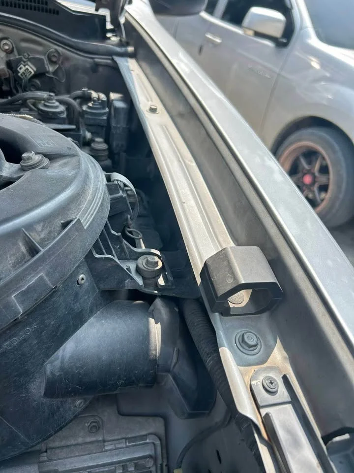 2012 Ford Everest I 2