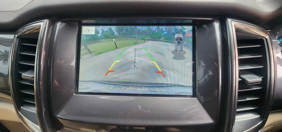 2019 Ford Everest II 3