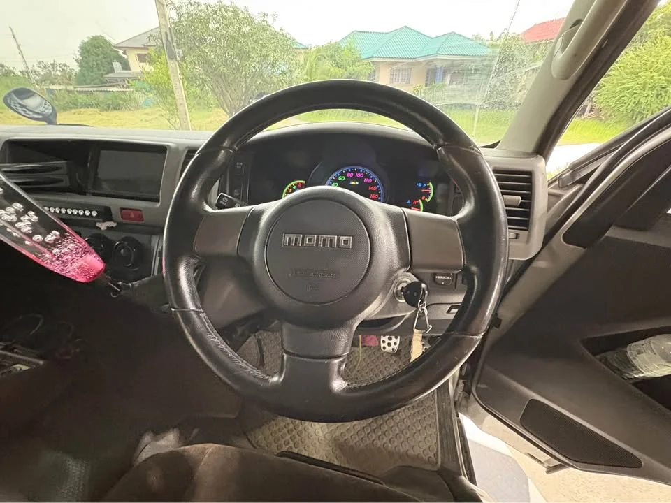 2009 Toyota Commuter V (H200) 3