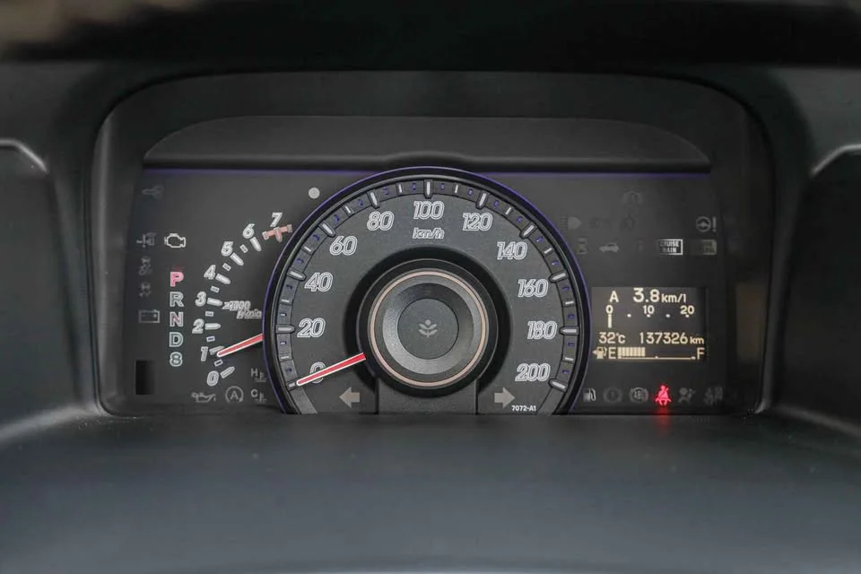 2014 Honda Stepwgn IV 3