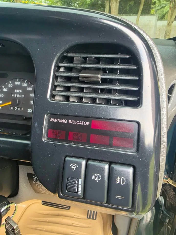 2000 Isuzu Trooper II 3