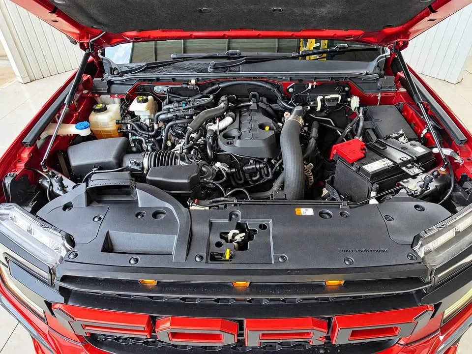 2023 Ford Everest III 2