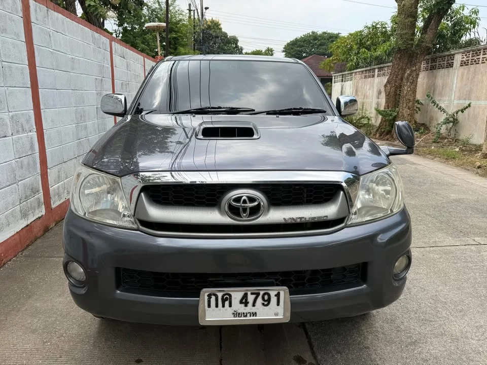 2010 Toyota Hilux VII 3