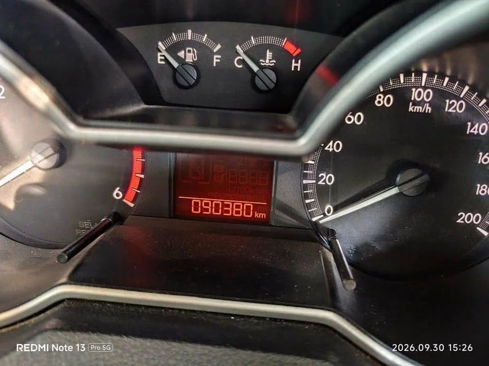 2012 Mazda BT-Series II 3