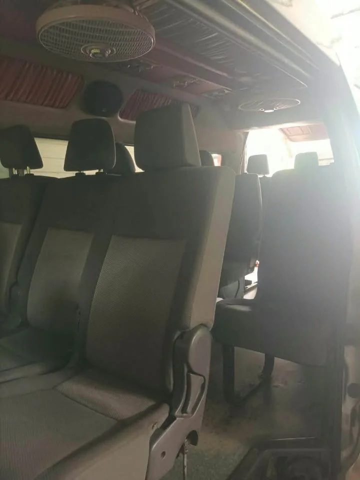 1995 Toyota Commuter IV (H100) 3