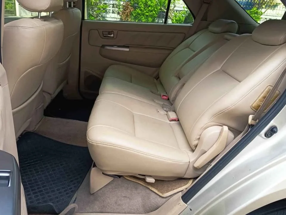 2005 Toyota Fortuner I 2