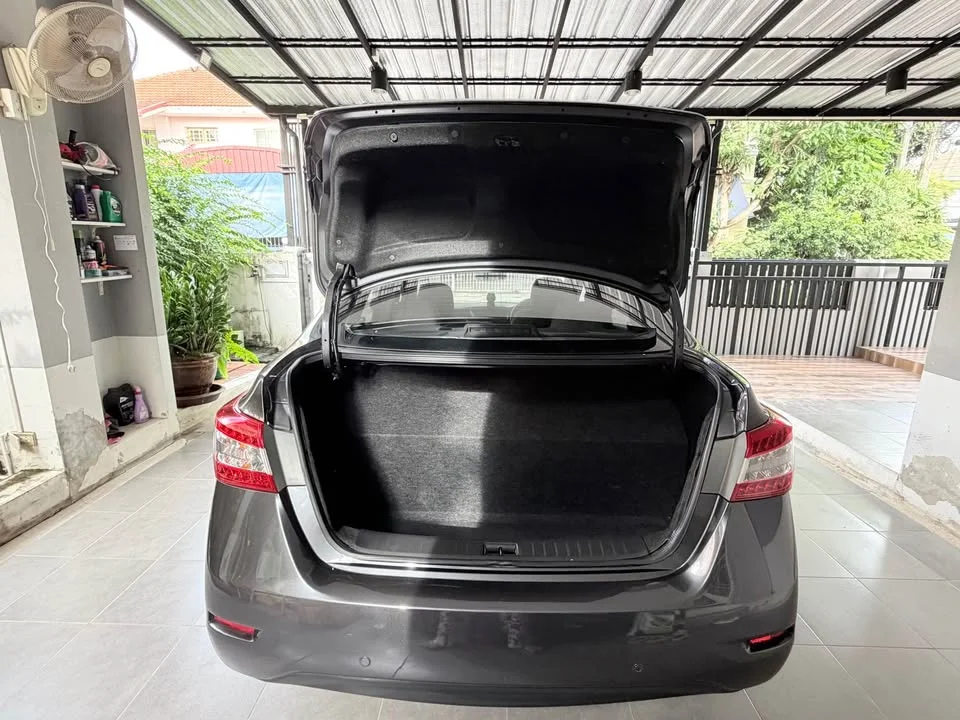 2013 Nissan Sylphy III (B17) 3