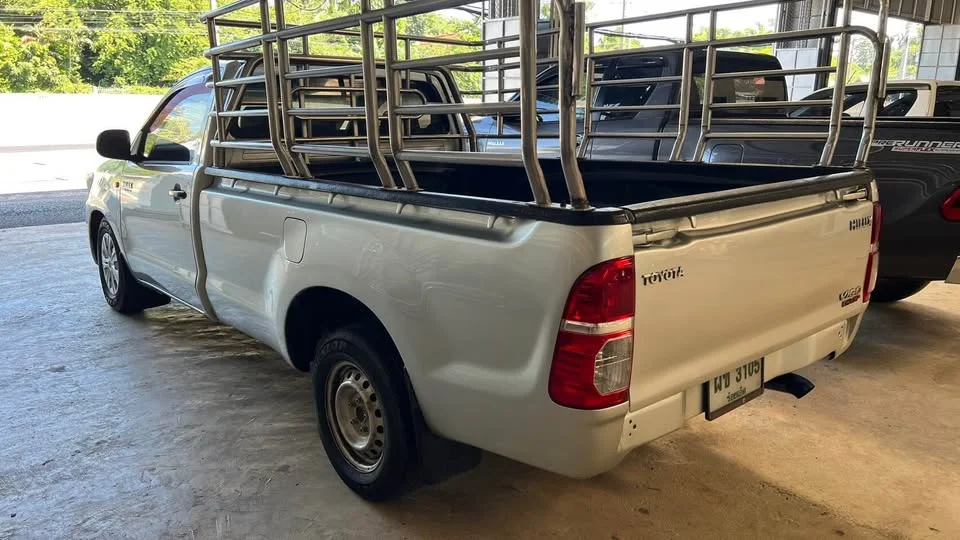 2014 Toyota Hilux VII 3