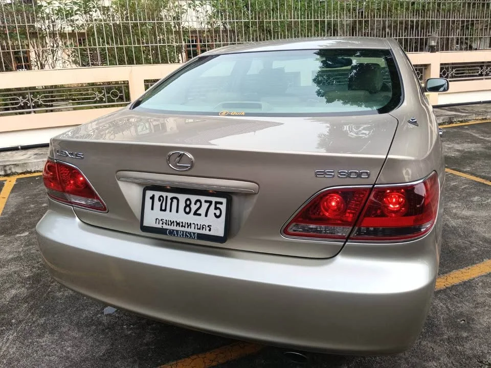 2004 Lexus ES IV 3