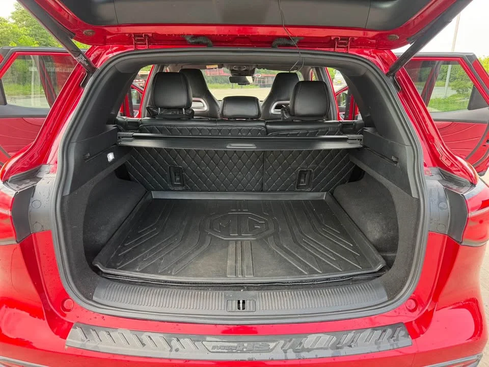 2021 MG HS 3
