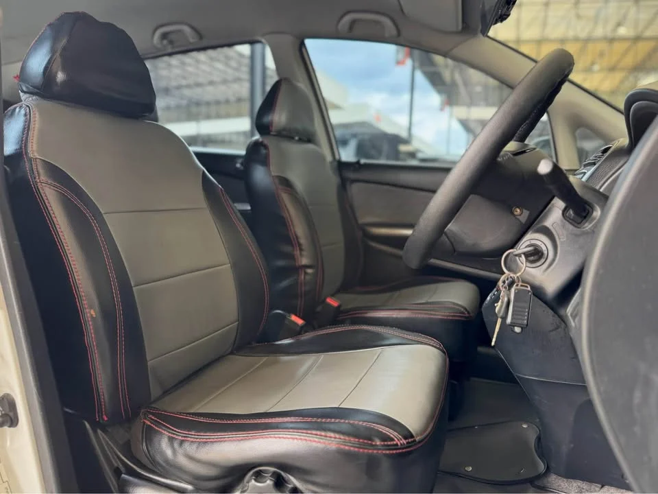 2004 Honda Stream I 3