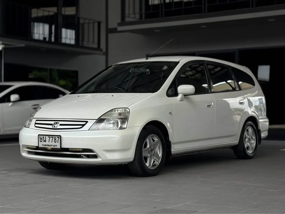 2004 Honda Stream I 2