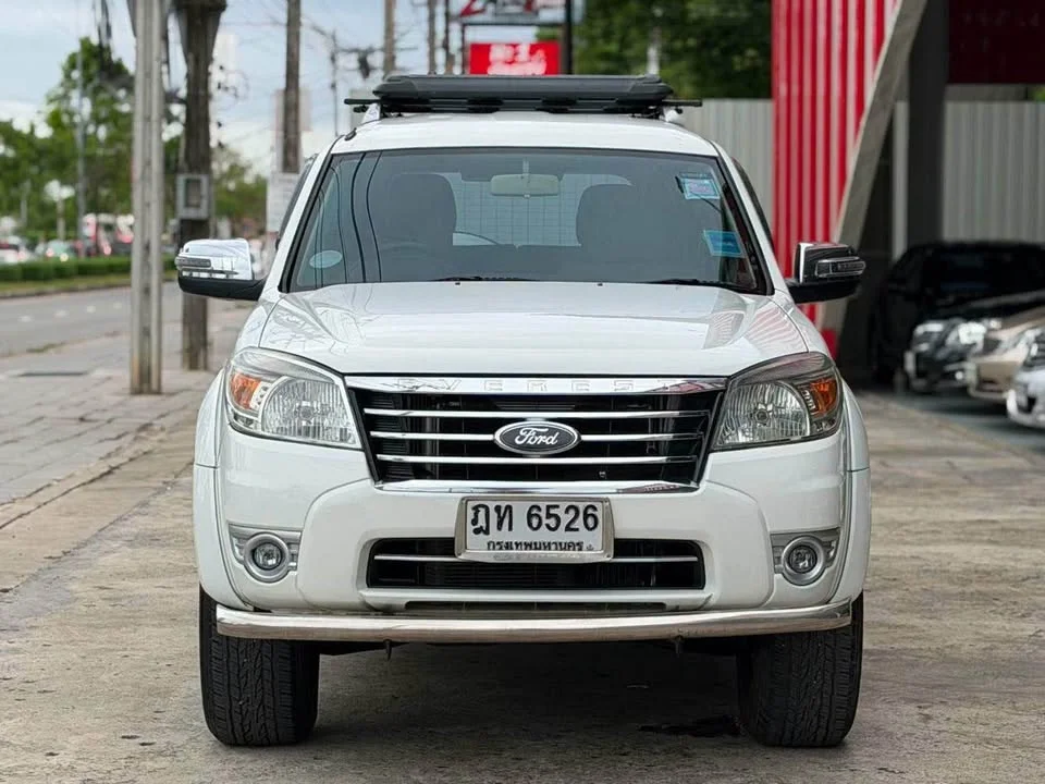 2009 Ford Everest I 3