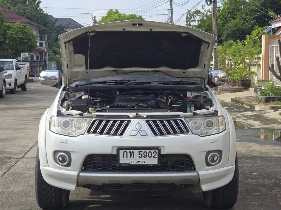 2012 Mitsubishi Pajero Sport II 3