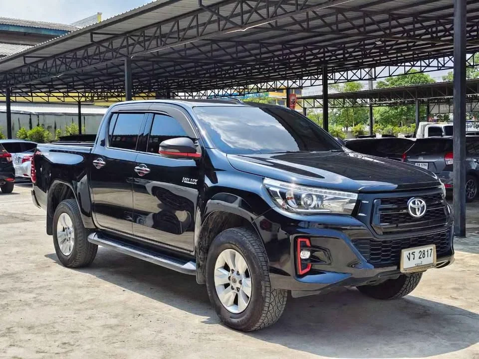 2019 Toyota Hilux VIII 3
