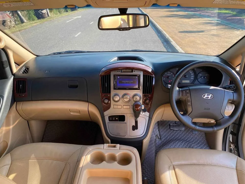 2011 Hyundai H-1 II 3