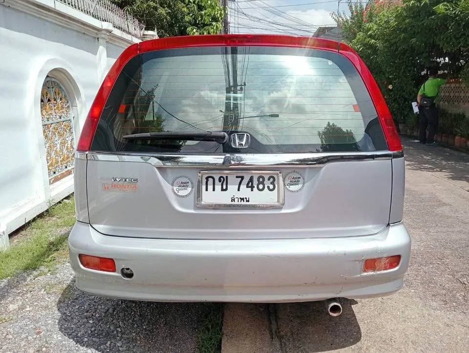2003 Honda Stream I 2