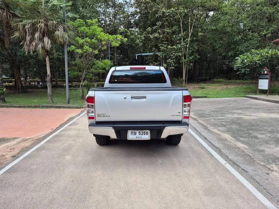 2012 Isuzu D-Max II (RT) 3