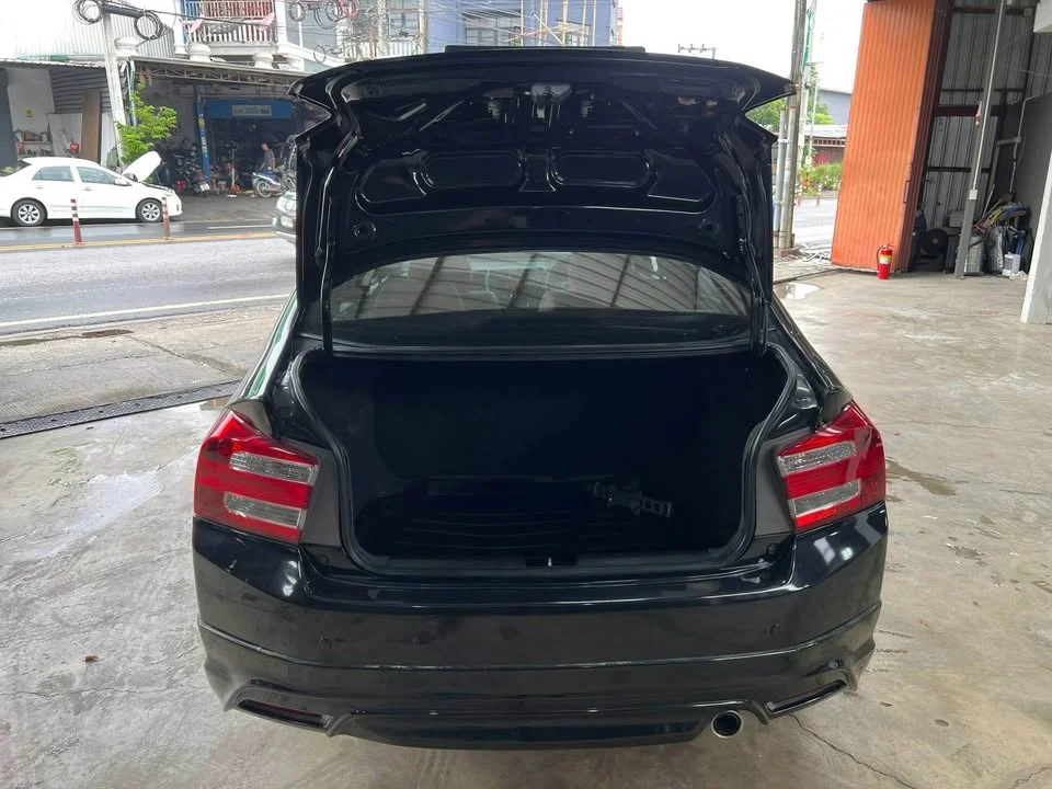 2012 Honda City V 2