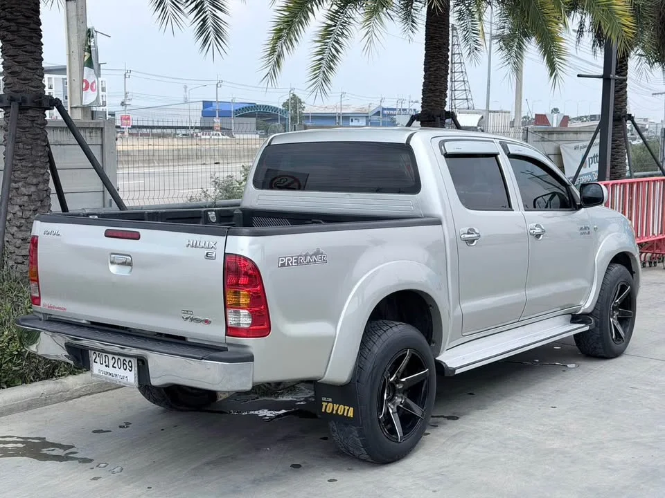 2007 Toyota Hilux VII 2