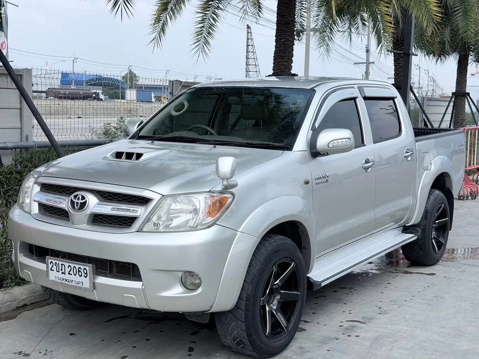 2007 Toyota Hilux VII 3