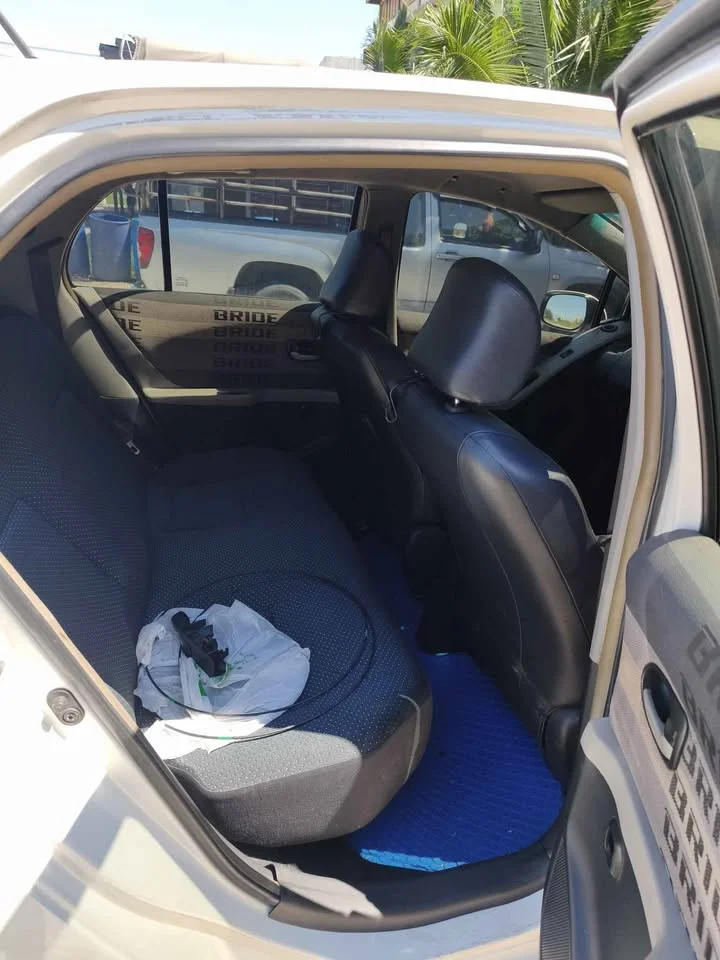 2007 Toyota Yaris II 2
