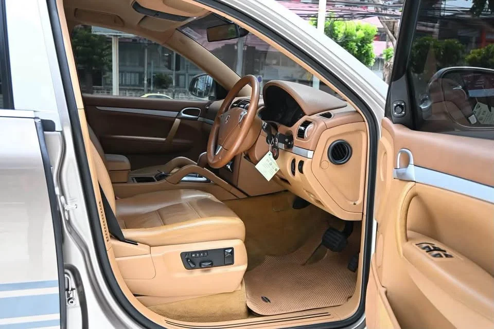 2004 Porsche Cayenne I  3